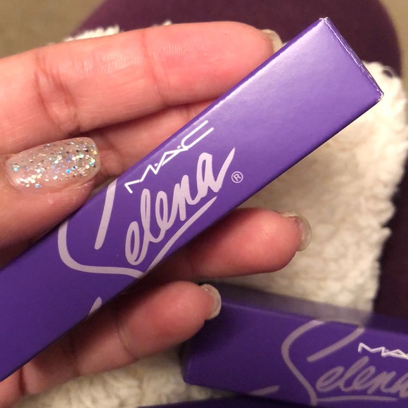 MAC x SELENA Collection - Picture 7 of 9